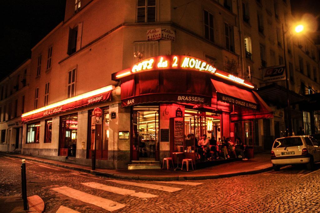 The Blue House Apartment Paris Exterior photo